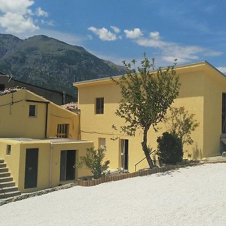 Lake Retreat - Maiella Apartment - Beautiful Lake And Mountain Views Casoli (Abruzzo) Exterior foto