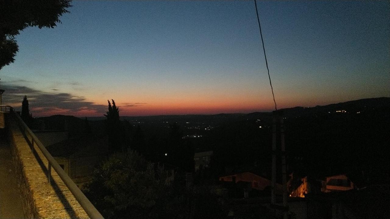 Lake Retreat - Maiella Apartment - Beautiful Lake And Mountain Views Casoli (Abruzzo) Exterior foto